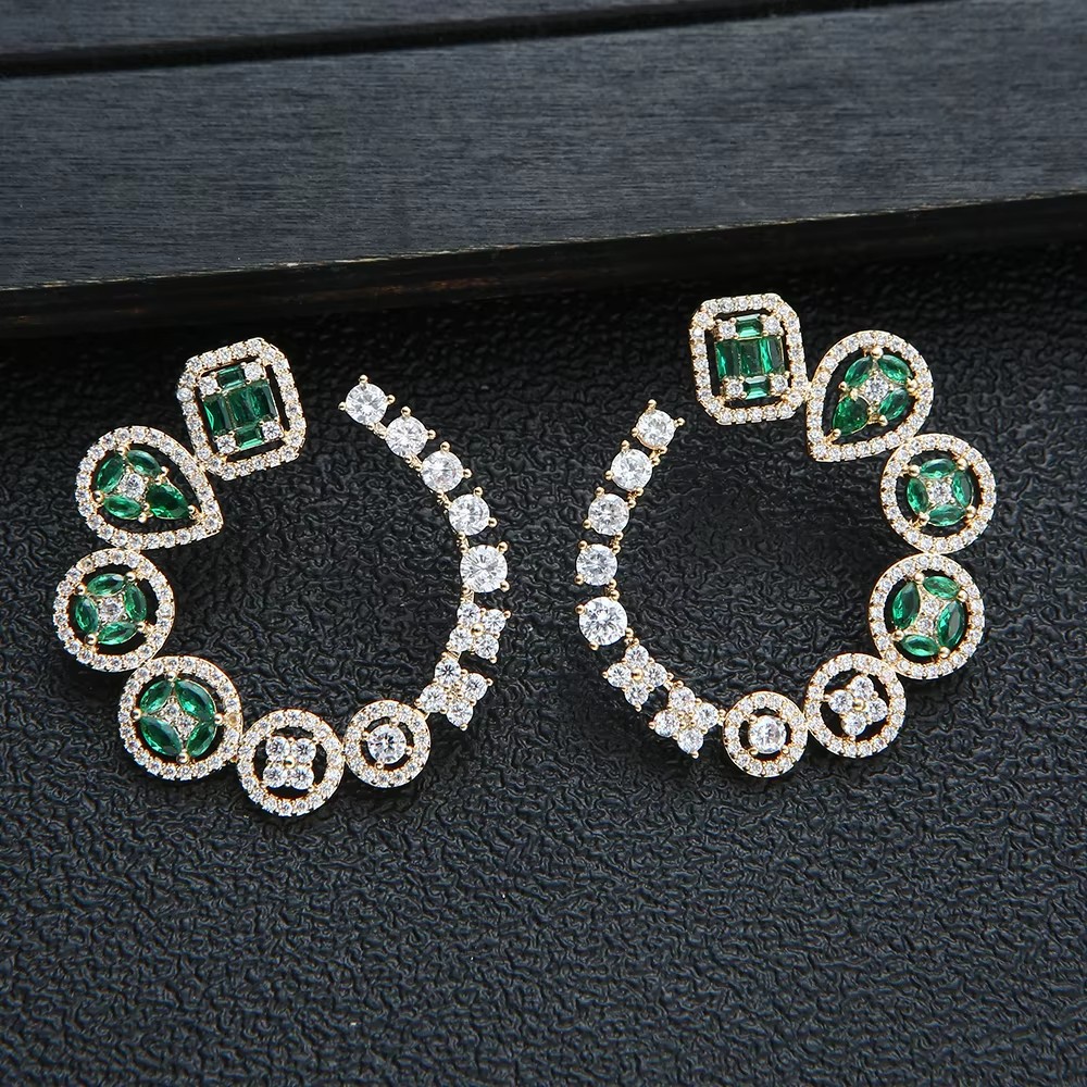 Lüks Yuvarlak Saplama Küpe Kad - Women Accessories Dubai incelemesi ve fiyatı