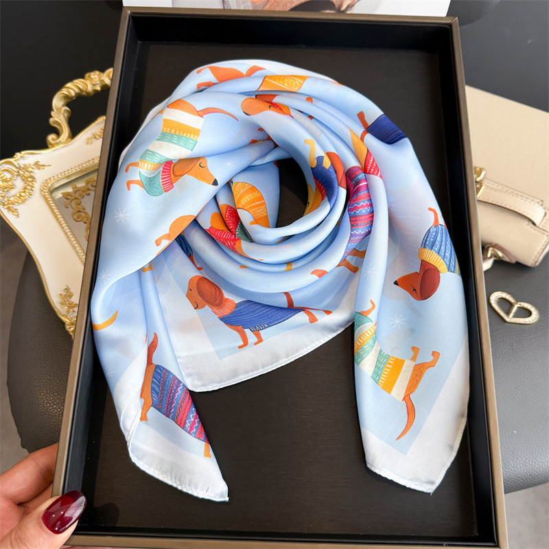 Moda Wiener Köpek Baskı Bandan - Silk Scarf Square incelemesi ve fiyatı