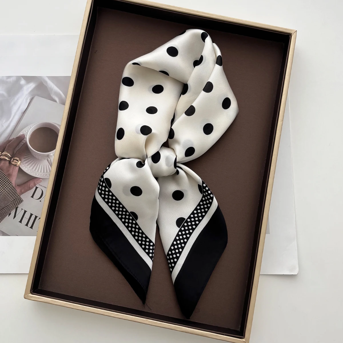 Kadınlar için Şık, Yumuşak Sat - Silk Scarf Square incelemesi ve fiyatı
